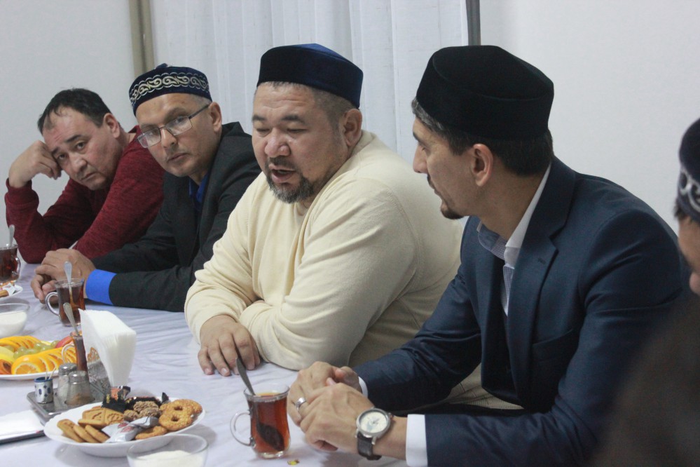 Ғұламалар кеңесінің мүшесі Сансызбай Құрбанұлы «Иманғали» орталық мешіті жанынан ашылған жатақхана жұмысымен танысты 