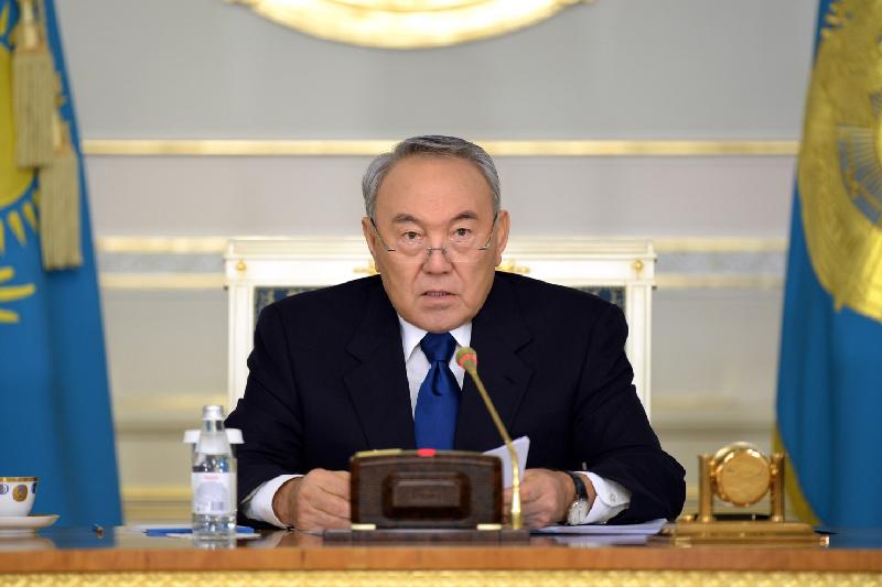 Назарбаев: у казахстанцев слабый иммунитет к псевдорелигиозному воздействию