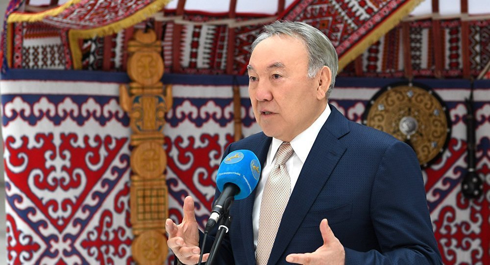 Президент поздравил казахстанцев с Днем благодарности