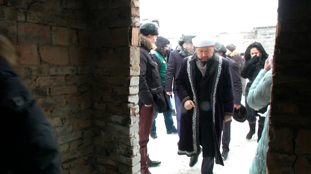 Имам Астаны: Родителям погибших пяти девочек купят квартиру на пожертвования прихожан