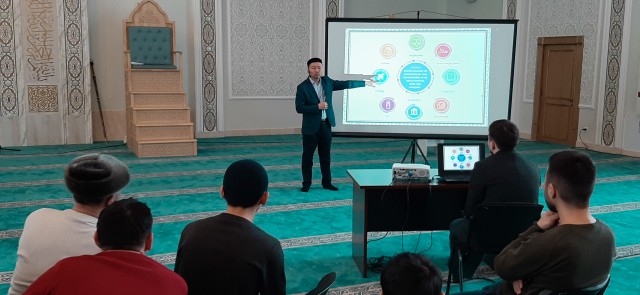 В мечети «AQ MESHIT» прошёл семинар на тему «Адал ас жанға дауа» (ФОТО)
