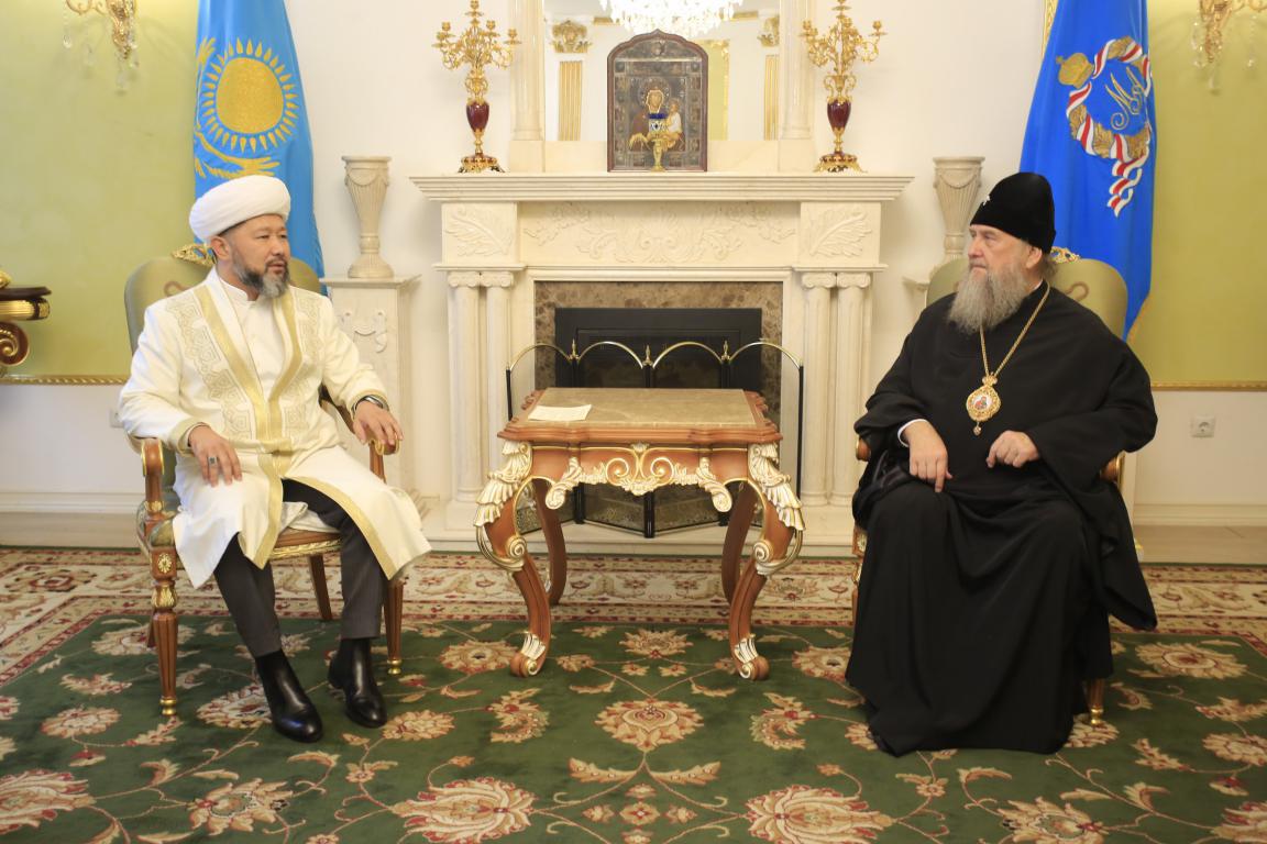 Бас мүфти Митрополит Александрмен кездесті (фото)