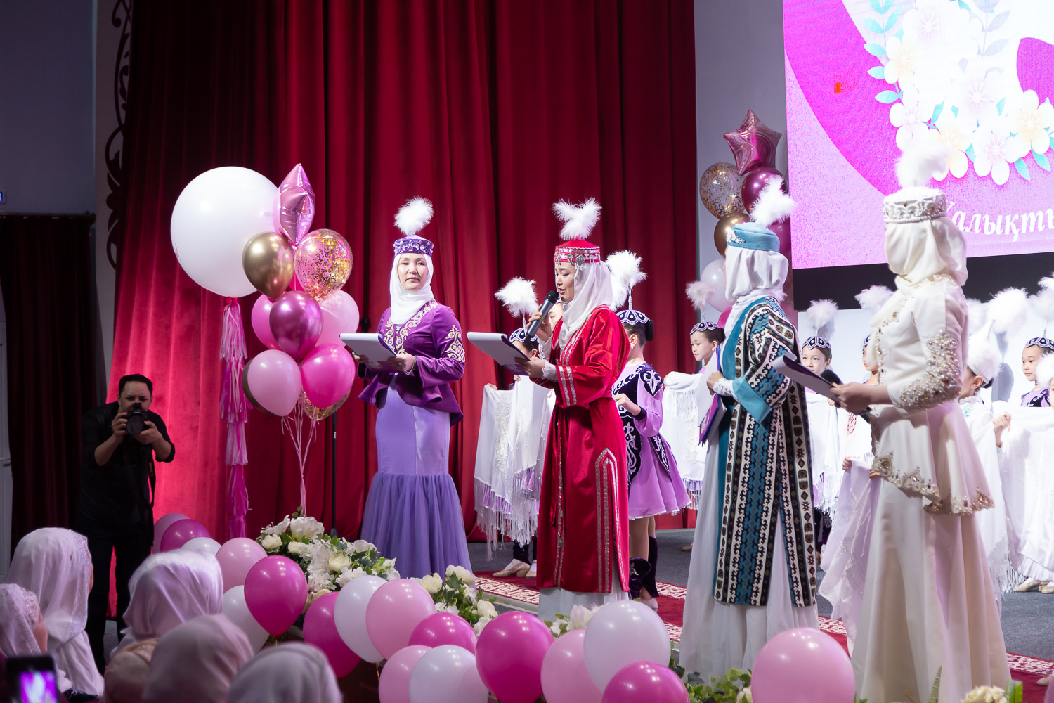 190322 DasturinDariptegenAnalar 10