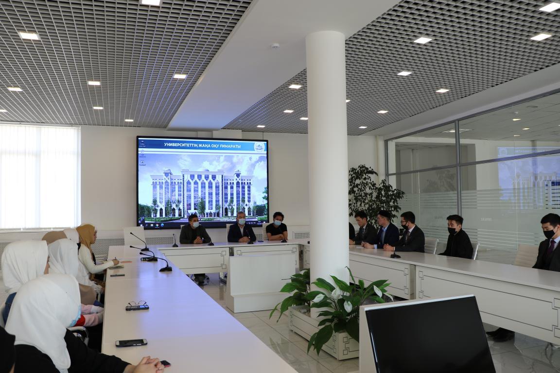 52c7e353-cce9-403d-ad5d-7a9d5f667883.jpg