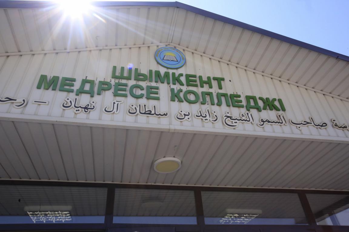 8feeaf2f-1e8c-4a37-adf3-20bf60bc92eb.jpg