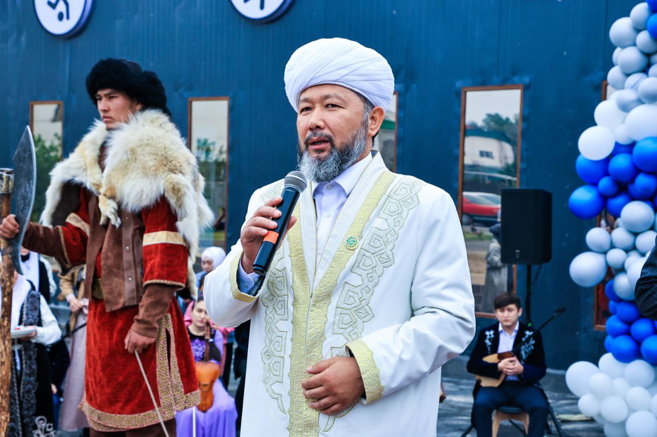 Нұр-Мүбәрак университетінде спорт кешені ашылды (фото)