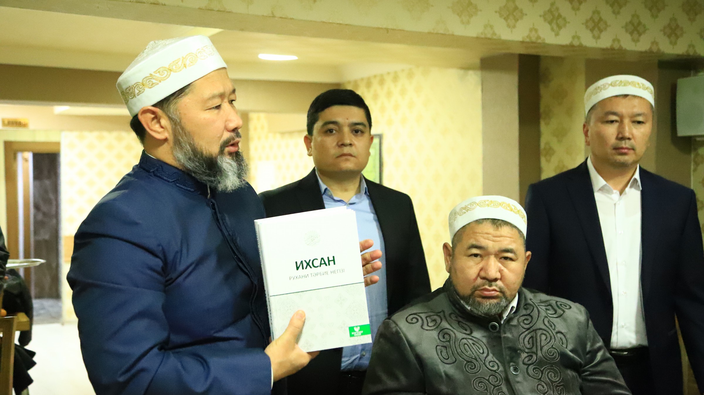 Бас мүфти Анкара қаласында білім алып жатқан қазақстандық шәкірттермен жүздесті (фото)