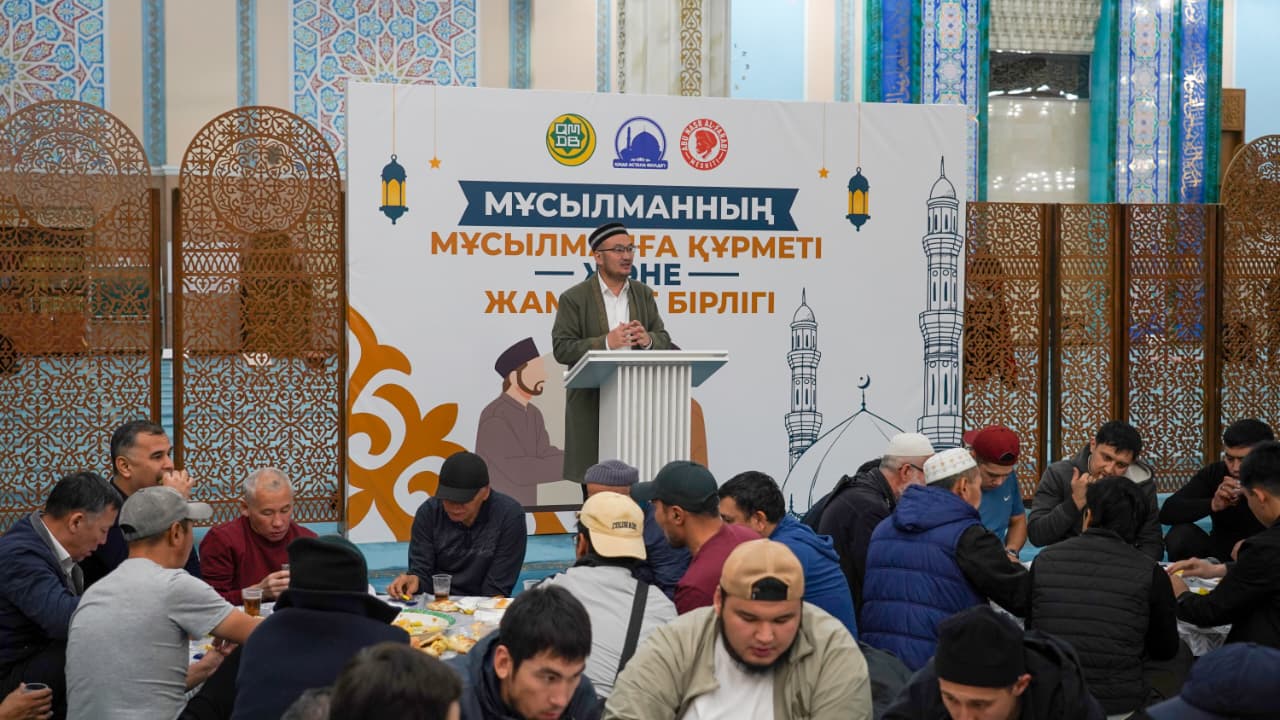 «Әл-Фараби»:  «Мұсылманның мұсылман алдындағы ақысы» тақырыбында насихат айтты (фото)