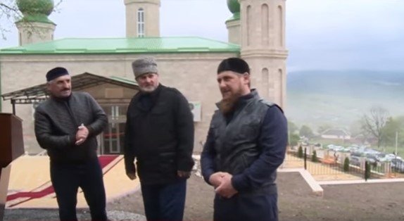 Он сегіз жылдан соң ашылған мешіт (ВИДЕО)