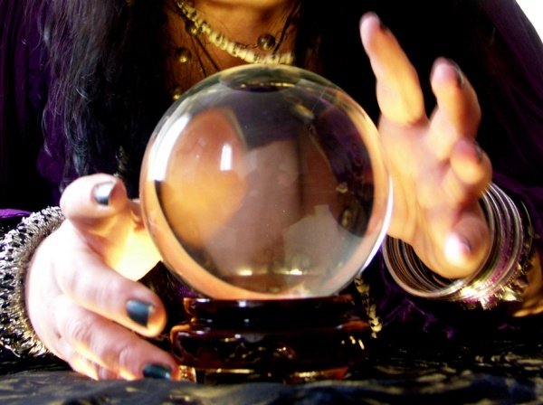 Түркменстан балгерлік пен әдепсіз жарнамаға тыйым салды