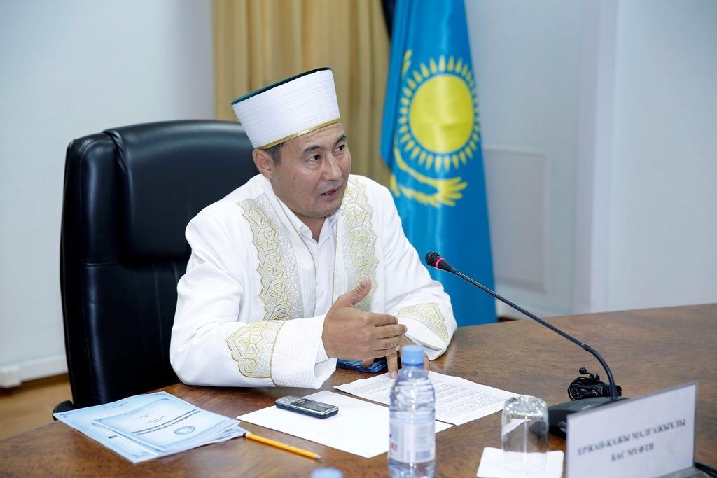 Бас мүфти белсенді жастарға дәріс өтті