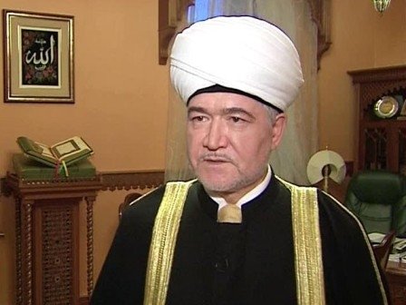 Совет муфтиев призвал к скорейшему открытию исламских банков в России