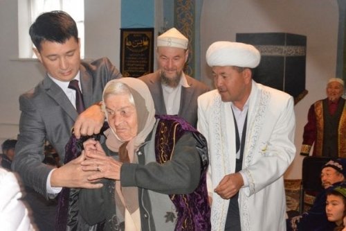 Сексенге һәм исламға келді