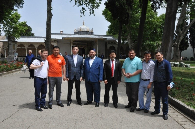 Түркия күнделігі. СҰЛТАН САРАЙЫНДА САНАНЫ СІЛКІНТКЕН СӨЗ...
