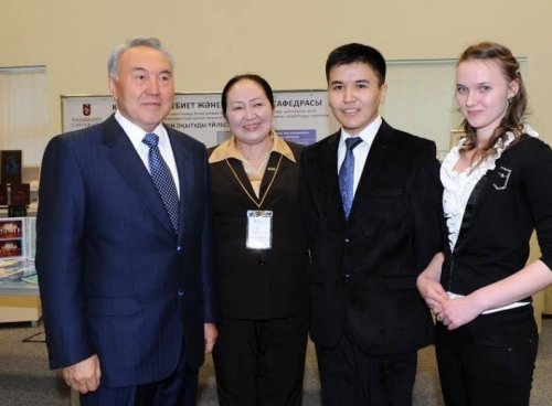 Қазақ баласы америкалық миллиардердің грантын жеңіп алды