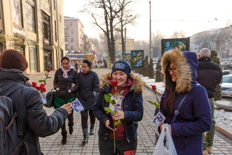 Мәуліт мерекесінде алматылықтарға тосын сый жасалды