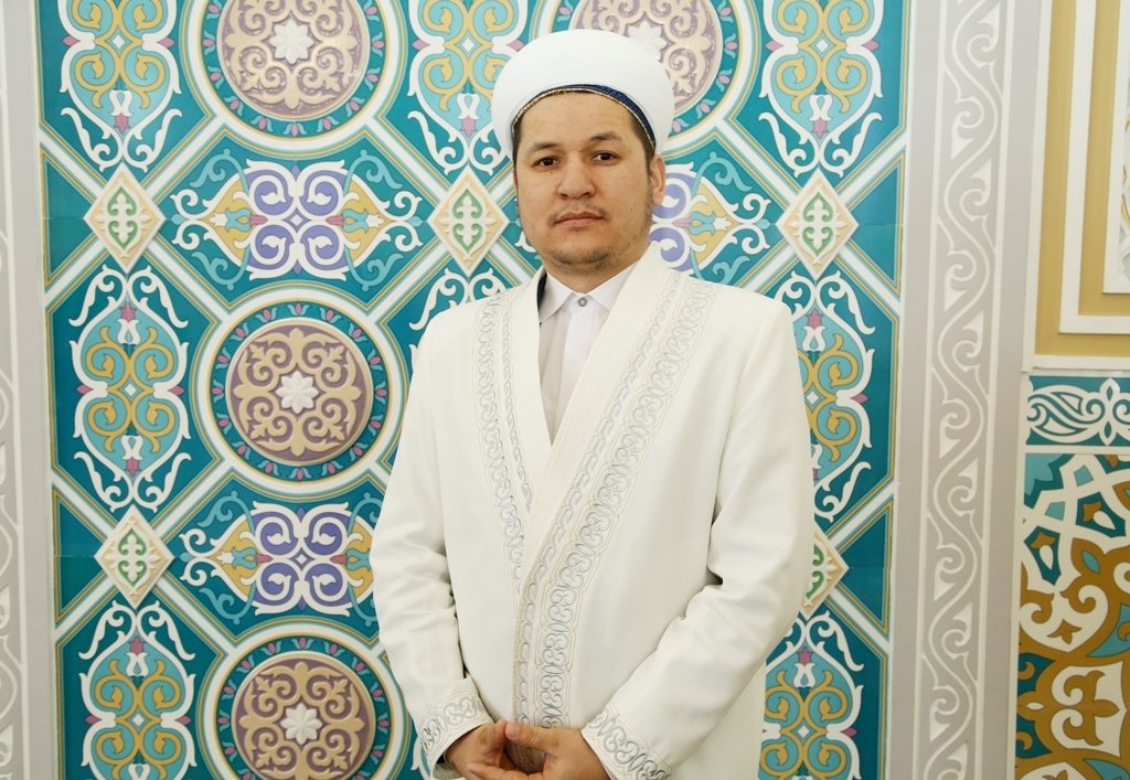 Үлгілі әйелдер