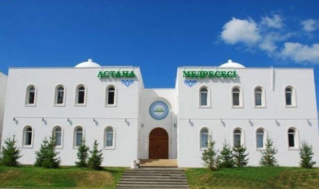 Медреселерде қабылдау емтихандары басталды
