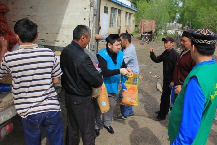 Апатты аймақ тұрғындарына гуманитарлық көмек жеткізілді (ФОТО)